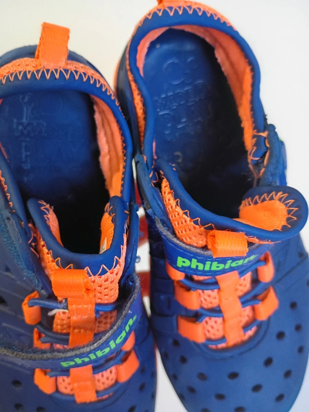 Phibian Kids' Blue and Orange Water Shoes Size 11 Outdoor Beach Pool